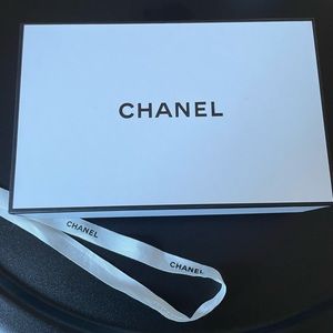 Chanel gift box set